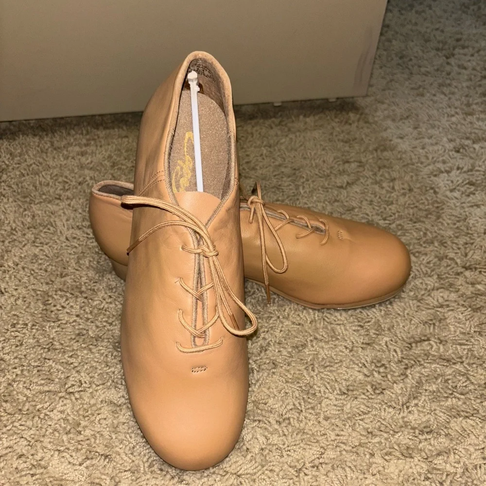 Capezio Women’s Cadence Tap Shoes - Picture 1 of 5